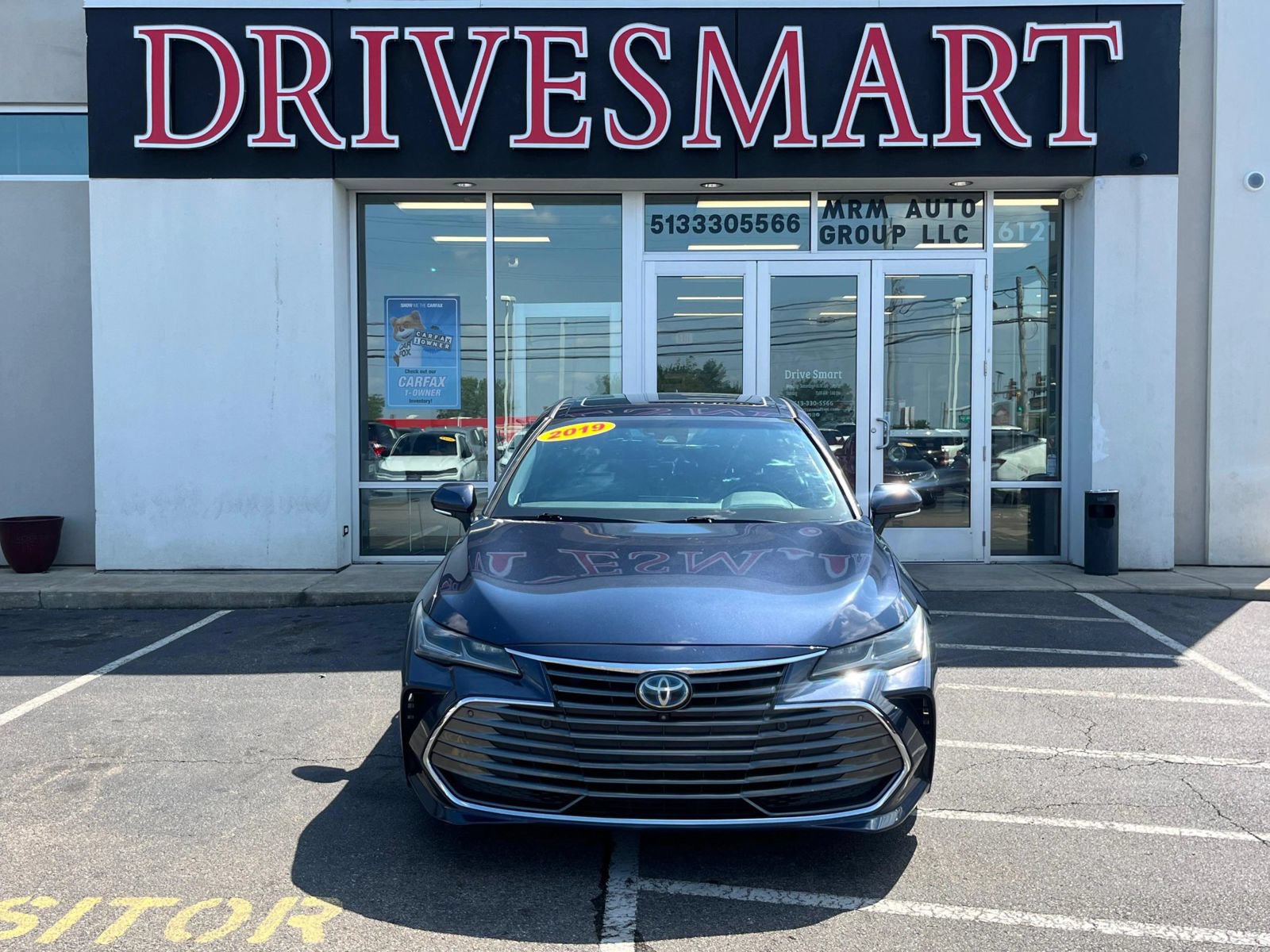 Used 2019 Toyota Avalon Limited w/ Advanced Safety Package FWD image 4