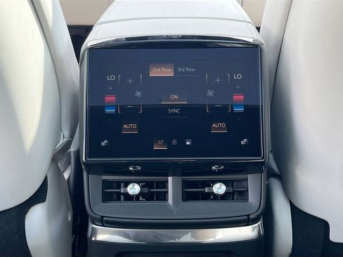 New 2026 Cadillac Vistiq Sport w/ LPO, Floor Liner Package image 26