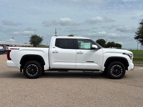 New 2026 Toyota Tundra SR5 AWD/4WD image 5