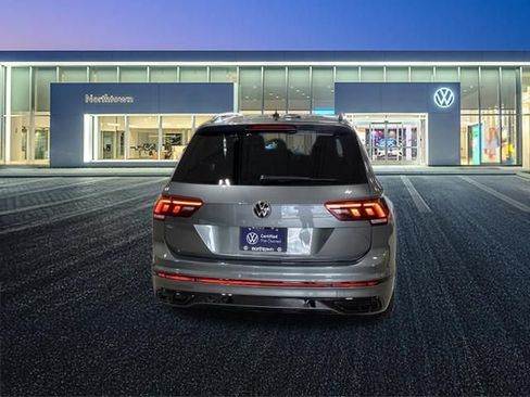 Certified 2023 Volkswagen Tiguan SE R-Line FWD image 26