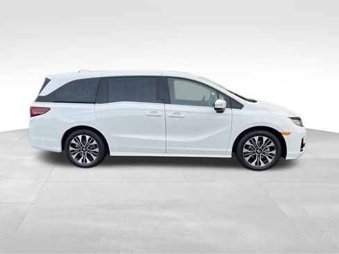 New 2026 Honda Odyssey Elite image 9