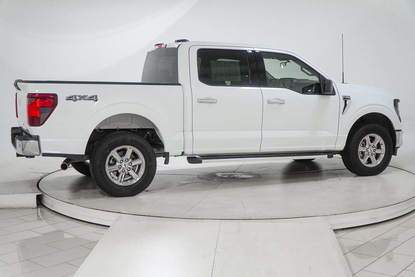 Used 2025 Ford F150 XLT w/ Equipment Group 301A Standard AWD/4WD image 11