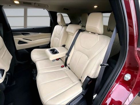 Certified 2023 INFINITI QX60 Luxe w/ Performance Audio Package FWD image 26