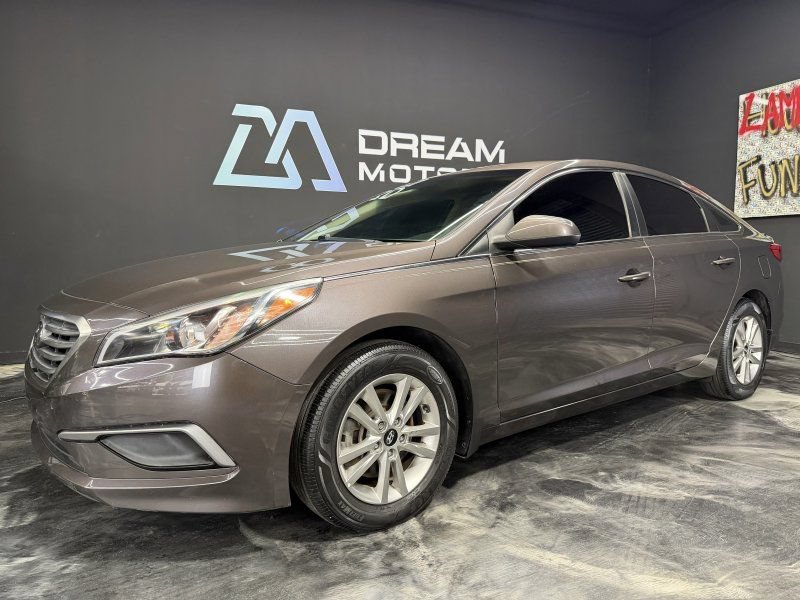 Used 2017 Hyundai Sonata SE FWD image 1