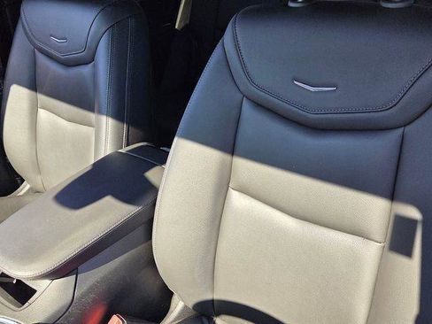 Used 2024 Cadillac XT6 Luxury w/ LPO, Floor Liner Package image 30