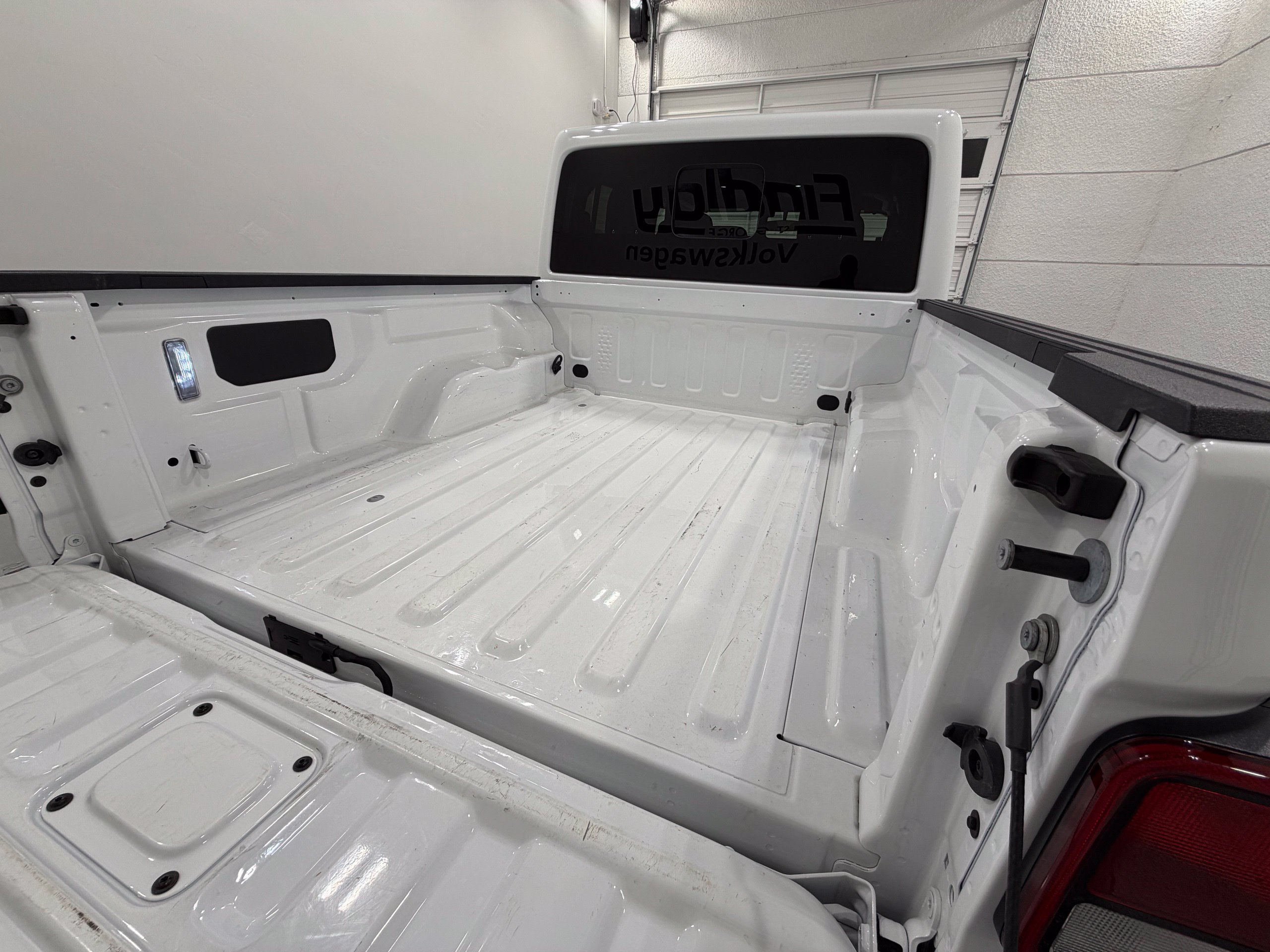 Used 2025 Jeep Gladiator Sport AWD/4WD image 28