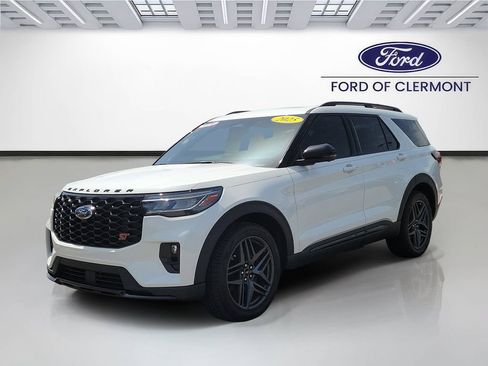 Used 2025 Ford Explorer ST w/ Sun And Sound Package RWD image 2