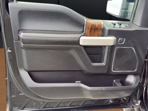 Used 2018 Ford F150 Lariat AWD/4WD image 16