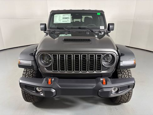 New 2026 Jeep Gladiator Mojave AWD/4WD image 3