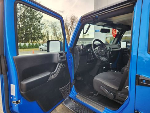 Used 2016 Jeep Wrangler Unlimited Sport w/ Quick Order Package 24S AWD/4WD image 20