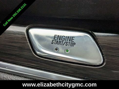 Used 2023 Buick Enclave Essence image 29