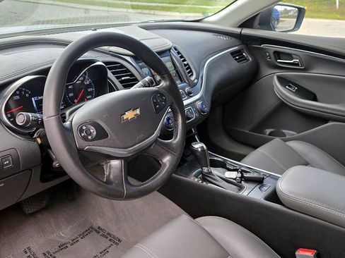 Used 2019 Chevrolet Impala LT image 28