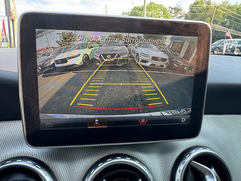 Used 2016 Mercedes-Benz GLA 250 4MATIC image 18