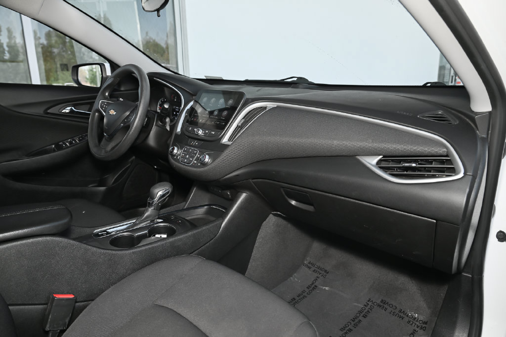 Used 2024 Chevrolet Malibu LT FWD image 41