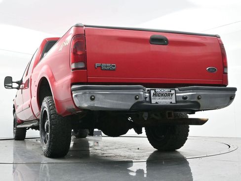Used 2001 Ford F250 Lariat image 45