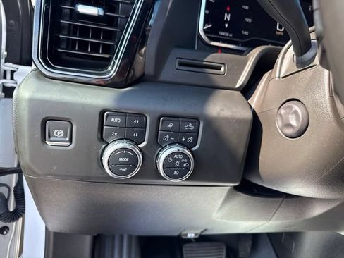 Used 2025 GMC Sierra 1500 AT4 AWD/4WD image 20