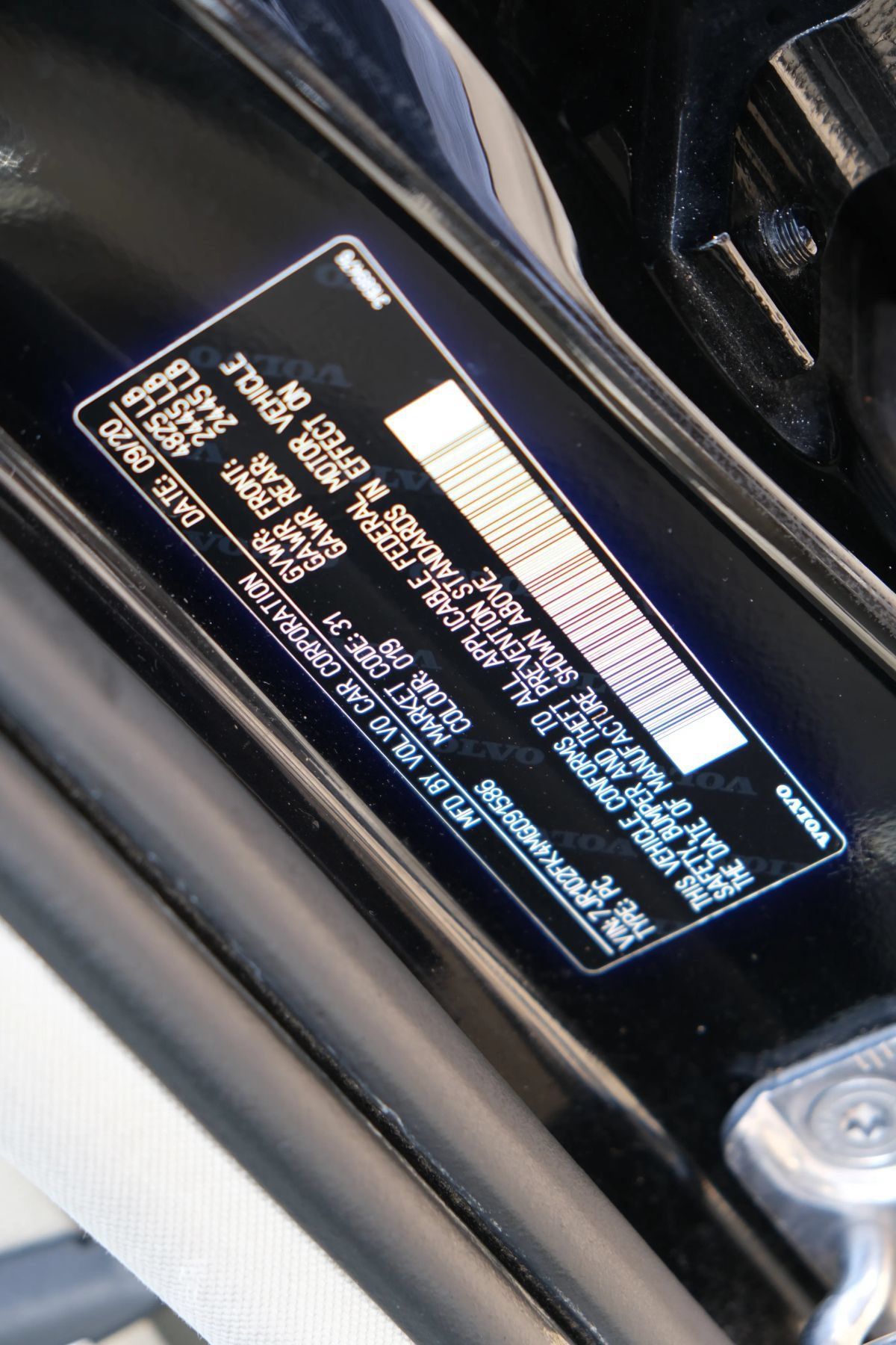 Used 2021 Volvo S60 T5 Momentum FWD image 16