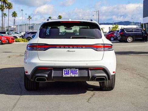 Used 2024 Porsche Macan image 7