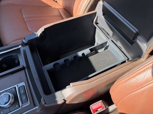 Used 2023 Ford Expedition King Ranch image 26