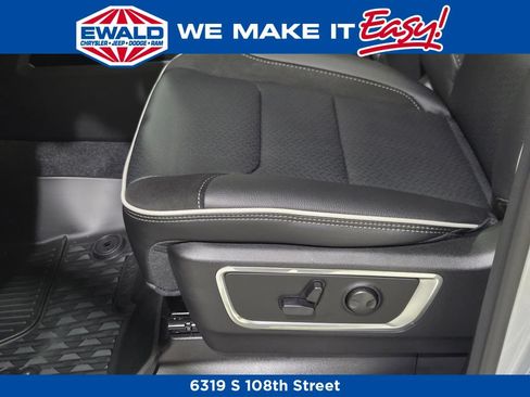 New 2026 RAM 1500 Laramie w/ Night Edition AWD/4WD image 13