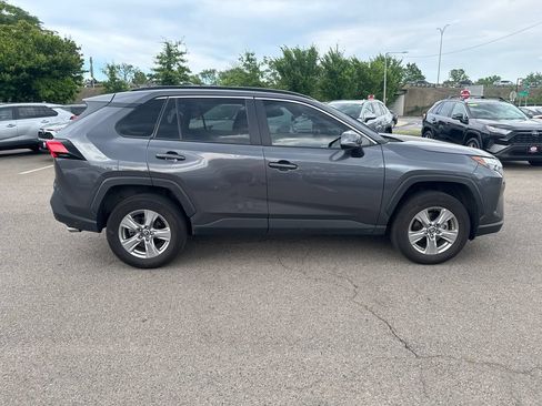 Used 2025 Toyota RAV4 XLE AWD/4WD image 8