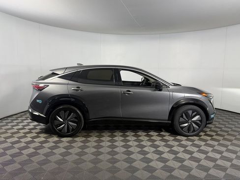 Used 2024 Nissan Ariya FWD image 5
