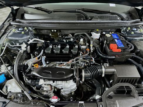 Used 2024 Honda Accord LX image 29