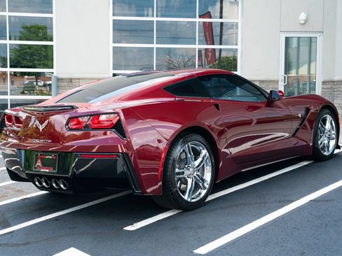 Used 2017 Chevrolet Corvette Stingray Coupe w/ 2LT Preferred Equipment Group RWD image 13
