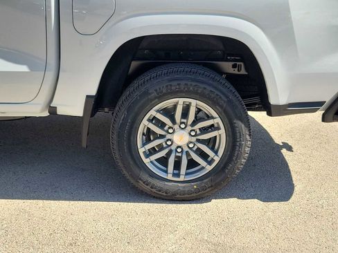 New 2026 Chevrolet Colorado LT w/ LT Convenience Package RWD image 16
