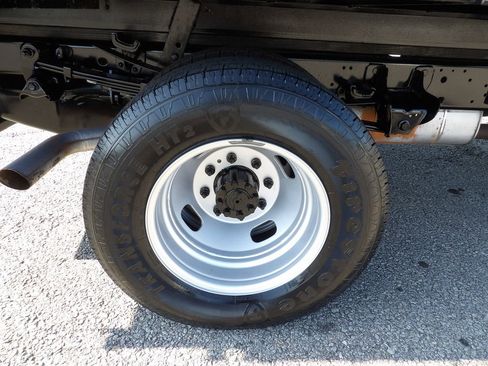 Used 2017 Ford F350 XL w/ Power Equipment Group RWD image 57