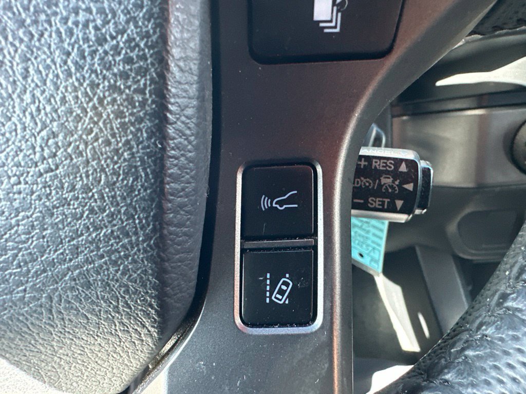 Used 2019 Toyota Tacoma TRD Sport AWD/4WD image 28