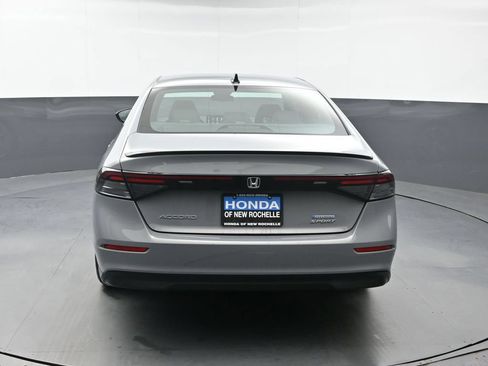 Used 2023 Honda Accord Sport image 5