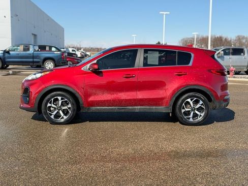Used 2022 Kia Sportage LX image 10