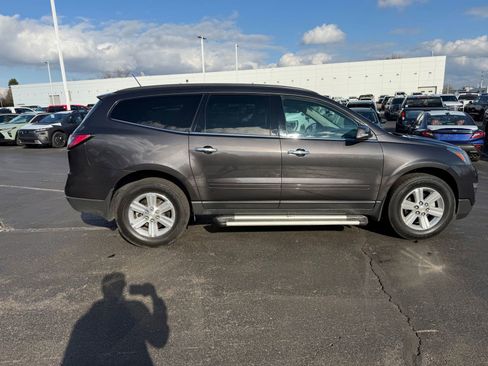 Used 2014 Chevrolet Traverse LT image 5
