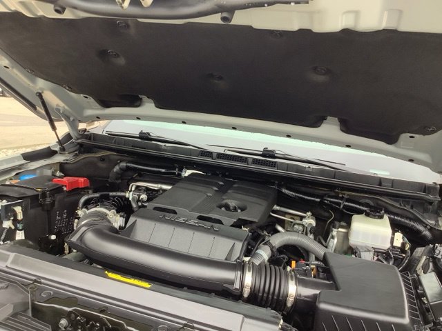 Used 2023 Nissan Frontier PRO-4X w/ Pro Convenience Package AWD/4WD image 11