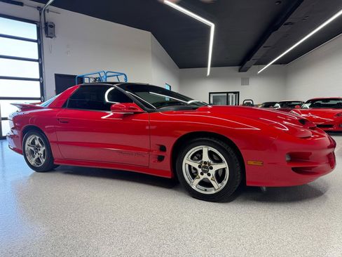 Used 1999 Pontiac Firebird Formula RWD image 20