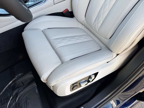 New 2026 BMW X5 xDrive40i w/ Executive Package image 20