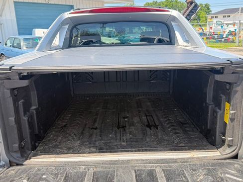 Used 2011 Chevrolet Avalanche LS w/ Regional Value Package RWD image 16
