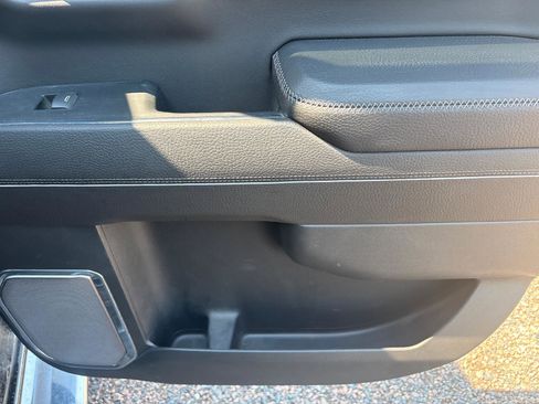 Used 2022 GMC Sierra 1500 Denali image 38