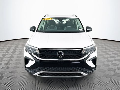 Used 2024 Volkswagen Taos S FWD image 3