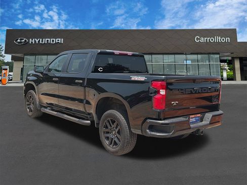 Used 2025 Chevrolet Silverado 1500 Custom Trail Boss w/ Turbomax Blackout Package AWD/4WD image 7