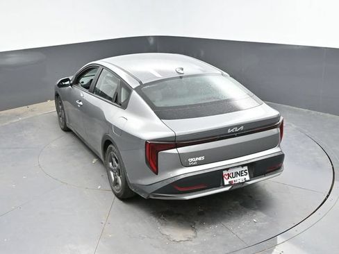 Used 2025 Kia K4 FWD image 44