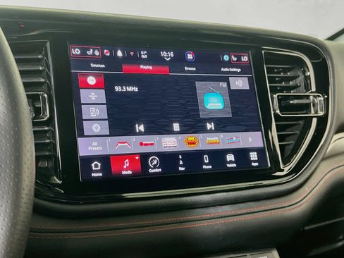 Used 2023 Dodge Durango GT AWD/4WD image 15