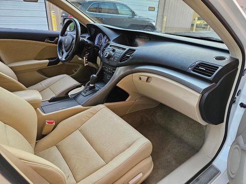 Used 2010 Acura TSX Sedan image 14