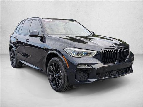 Used 2021 BMW X5 xDrive40i w/ M Sport Package AWD/4WD image 3