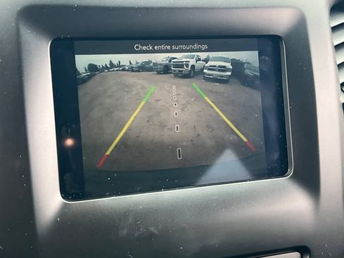 Used 2019 Jeep Cherokee Latitude Plus image 21