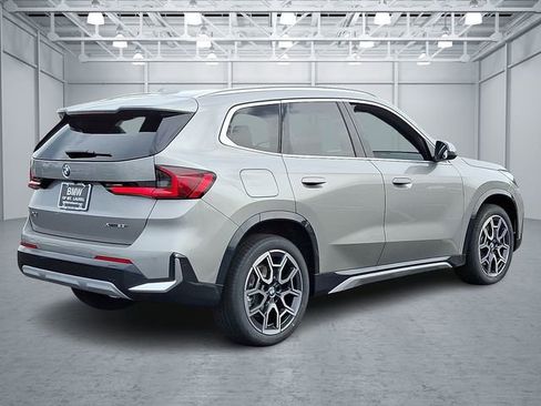 Certified 2025 BMW X1 xDrive28i w/ Convenience Package image 4