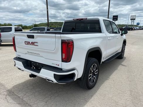 Used 2026 GMC Sierra 1500 AT4 w/ AT4 Premium Package AWD/4WD image 6