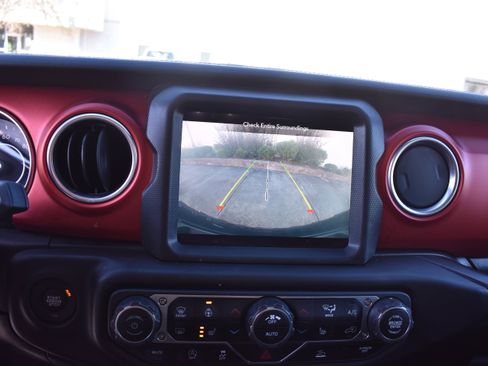 Used 2021 Jeep Wrangler Unlimited Rubicon image 19