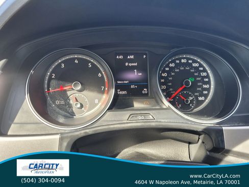 Used 2018 Volkswagen Atlas SEL FWD image 9